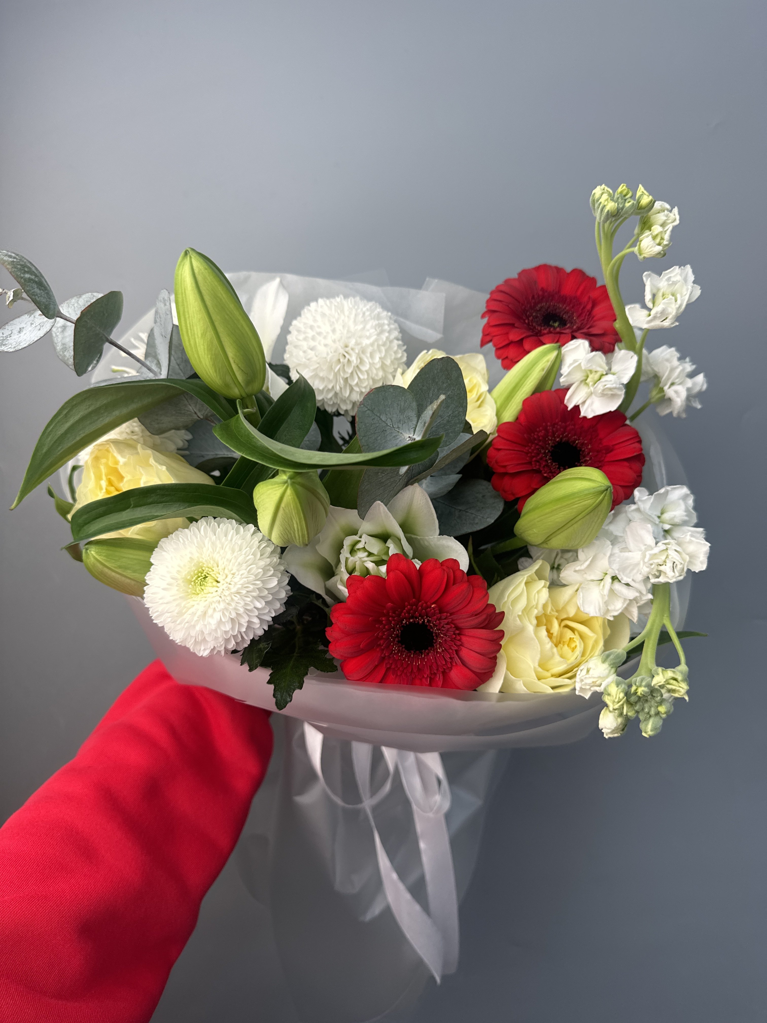 Собранный букет с доставкой по Астане